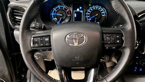 Toyota Hilux bild 15