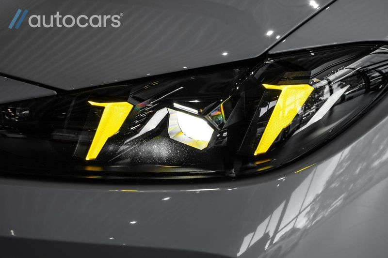 BMW M4 bild 11