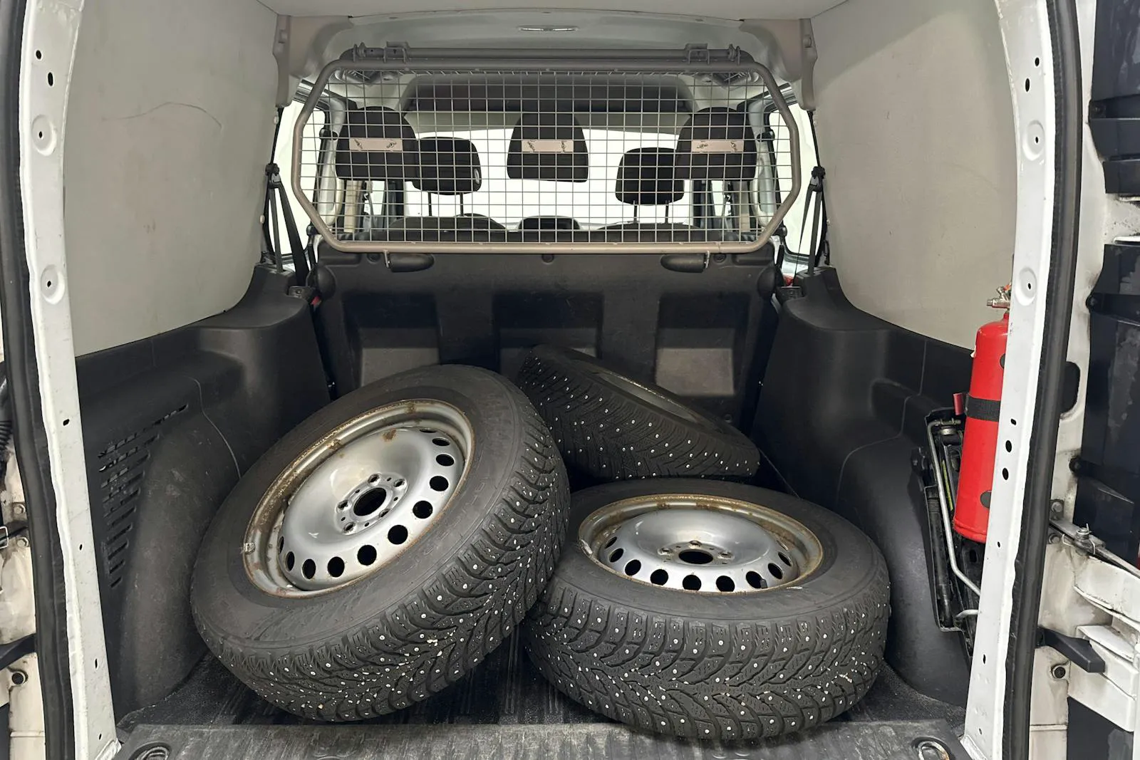 Vehicle image 8
