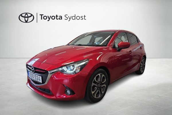 Mazda 2 P-sensorer bak, HUD, Dödavinkel varnare, Skin mm - 2016