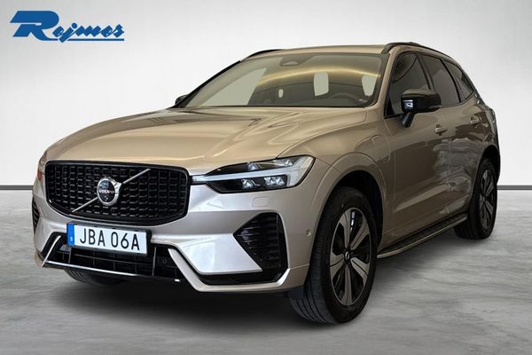 Volvo XC60 T6 Plus Dark Edition - 2025