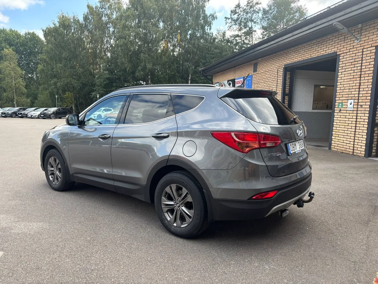 Vehicle image 2