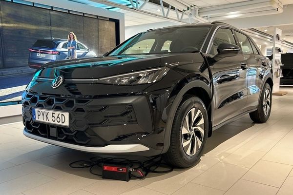 Volkswagen T-Roc 1.5 ETSI 150 HK DSG7 - 2026