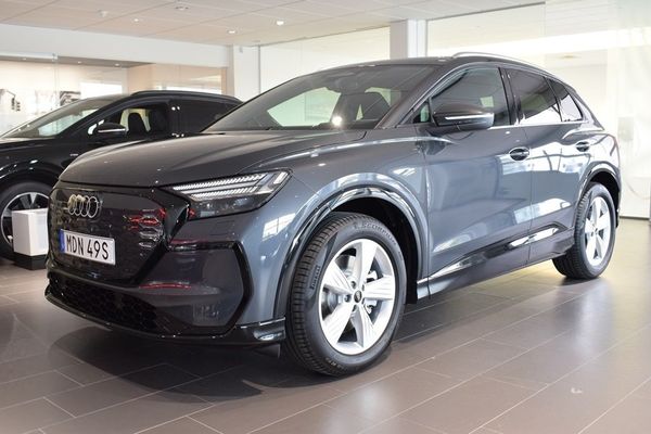 Audi Q4 e-tron e-tron SUV 220kw Quattro Evolution - 2027