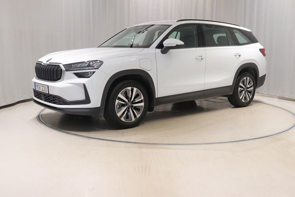 Skoda Kodiaq Selection 1,5 IV 204hk Aut Drag Värmare Kamera Key - 2025