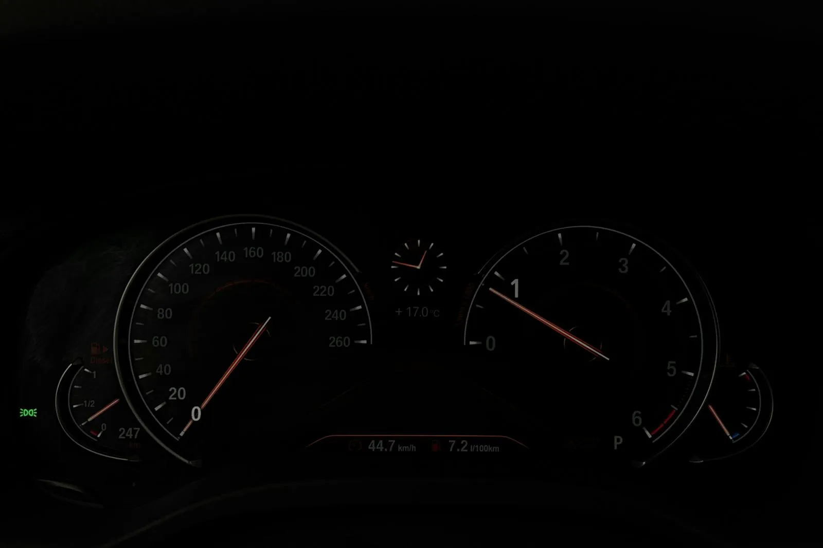 Vehicle image 9