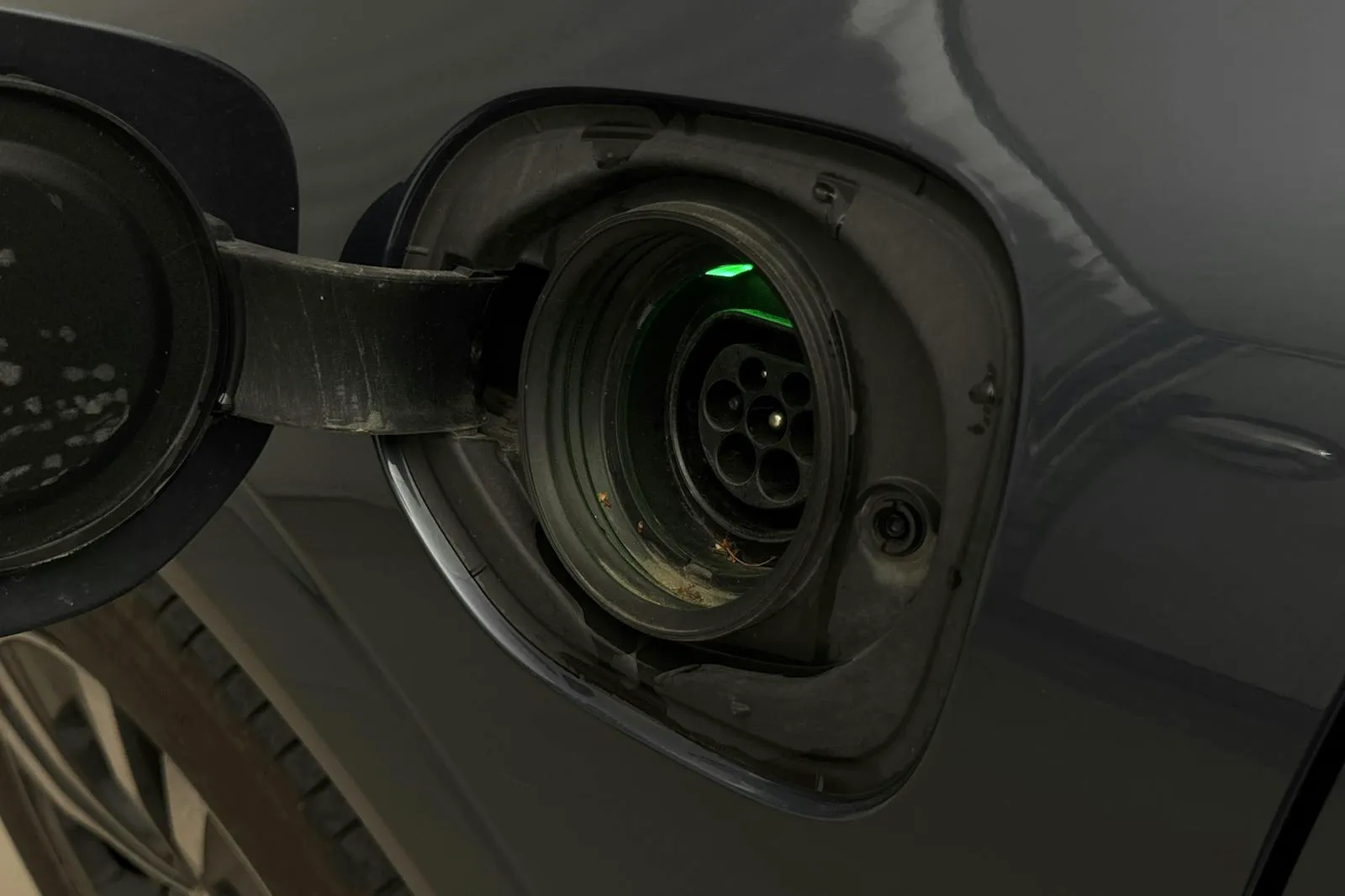 Vehicle image 21