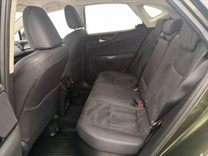 Lexus NX bild 17