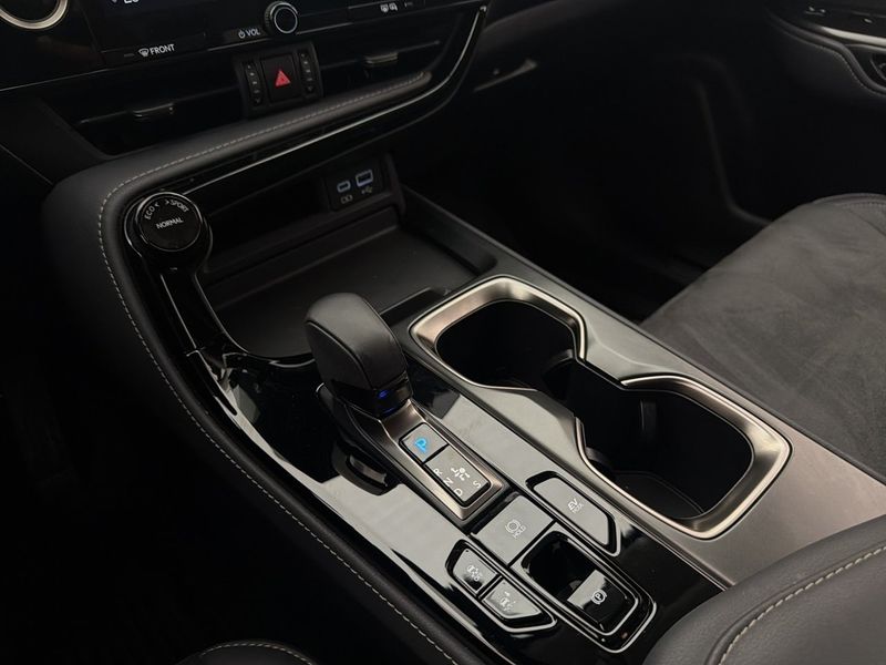 Lexus NX bild 24