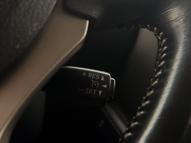 Lexus NX bild 24
