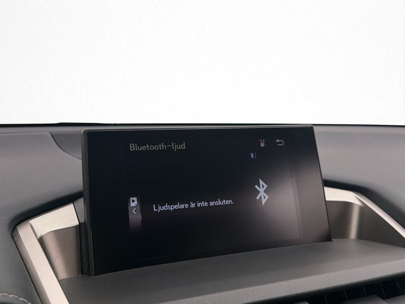 Lexus NX bild 19