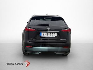 Lexus NX bild 6