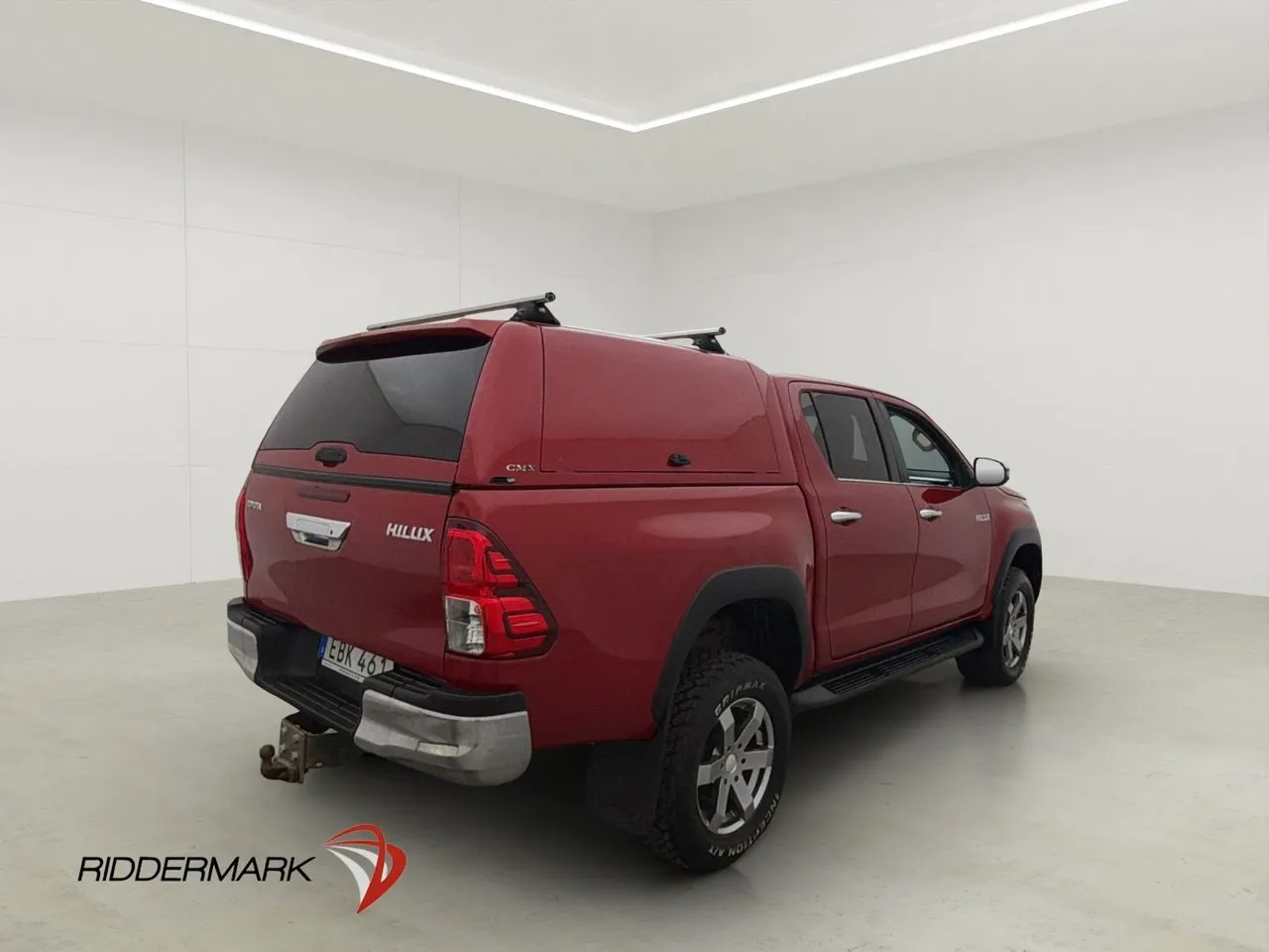 Vehicle image 8