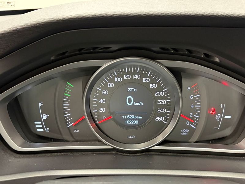 Volvo V40 bild 16
