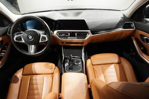 BMW 320 bild 9