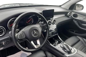 Mercedes GLC250 bild 7