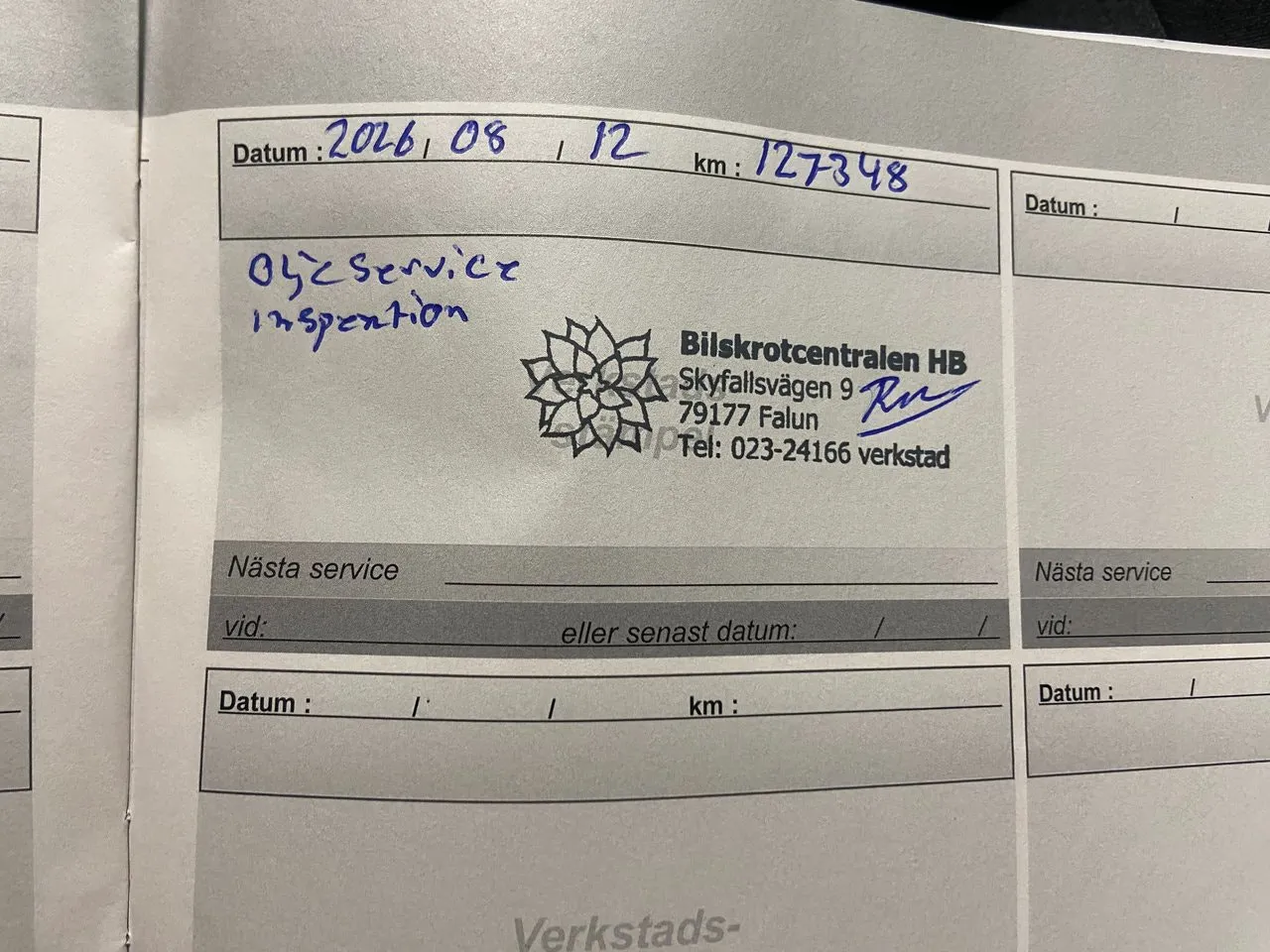Vehicle image 20