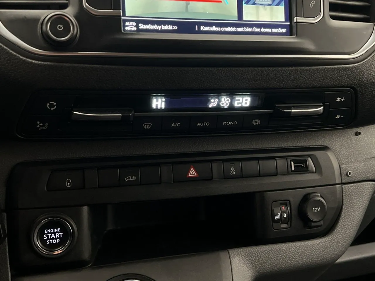 Vehicle image 29