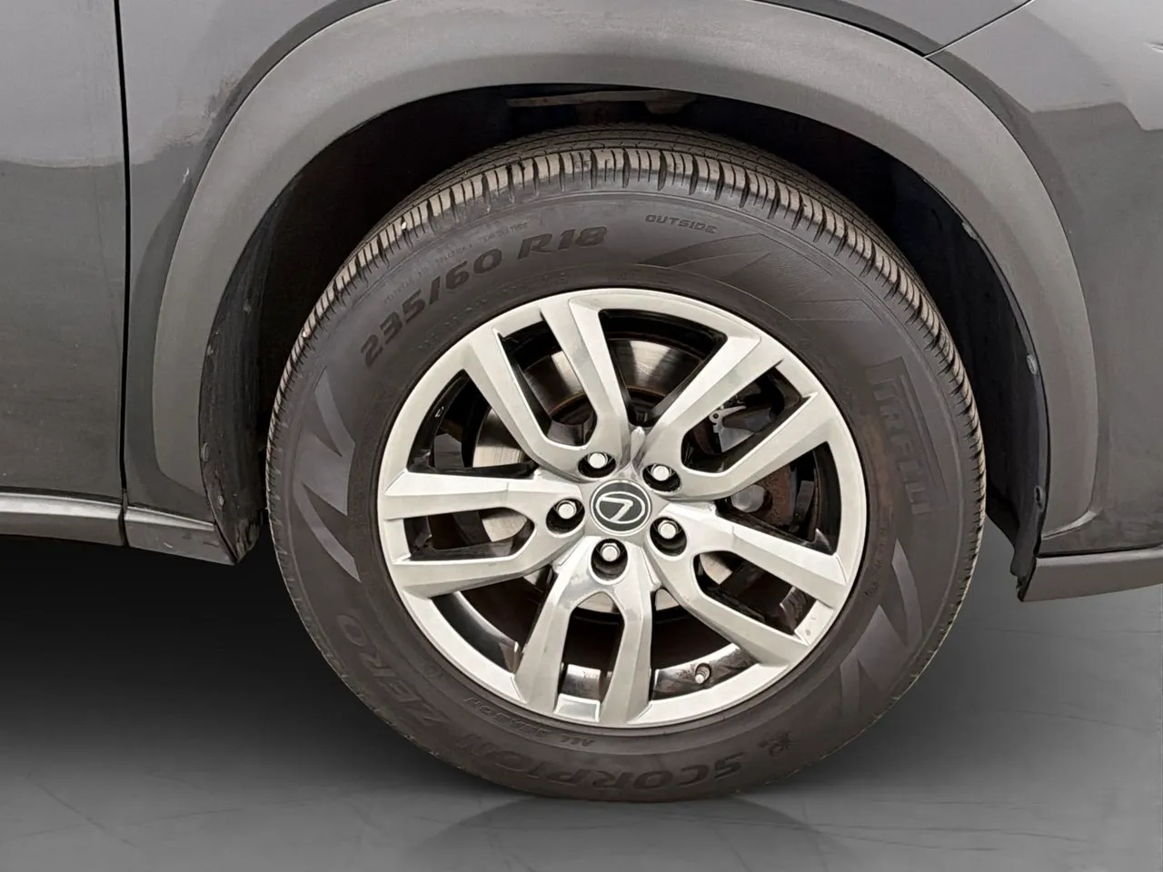 Vehicle image 30