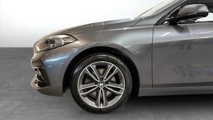 BMW 118 bild 9