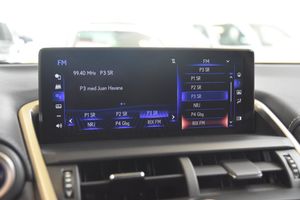 Lexus NX bild 11