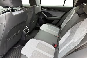 Skoda Octavia bild 12