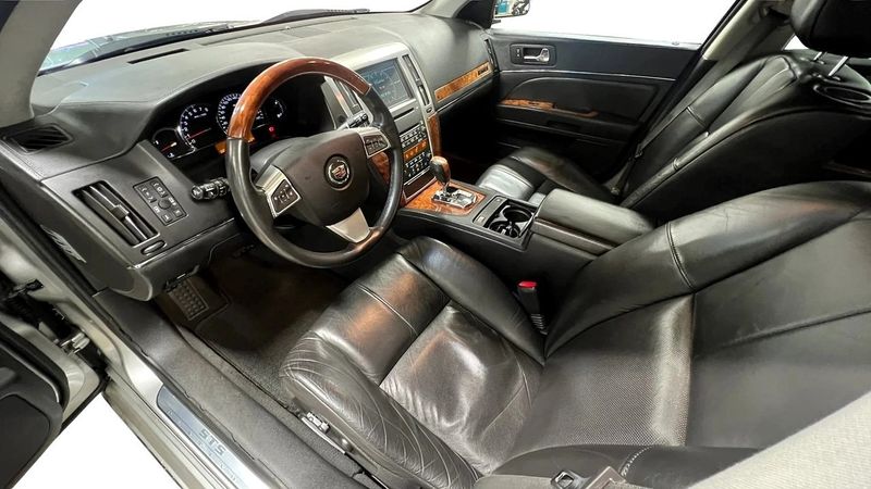 Cadillac STS bild 9