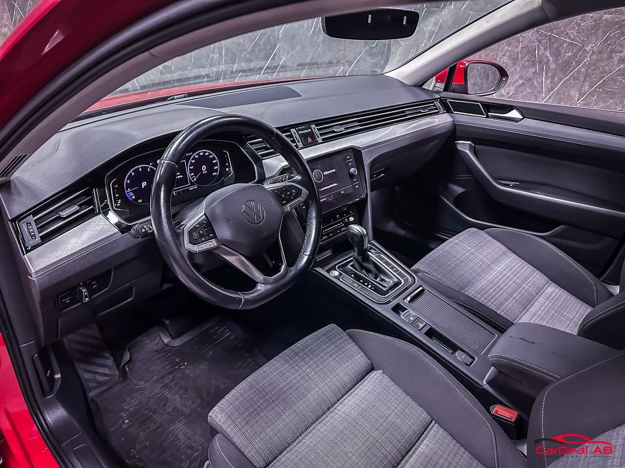 Vehicle image 14