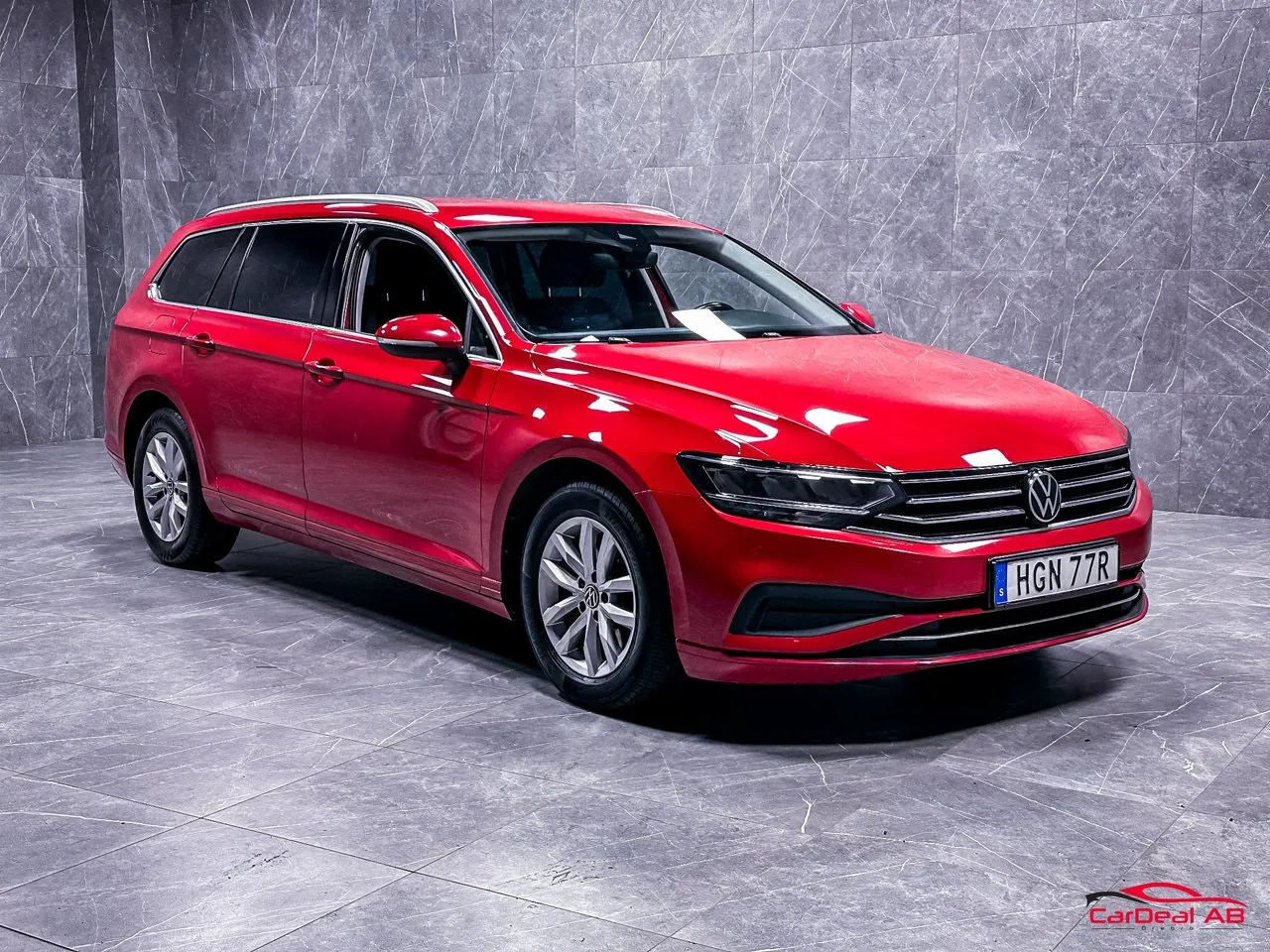 Vehicle image 8