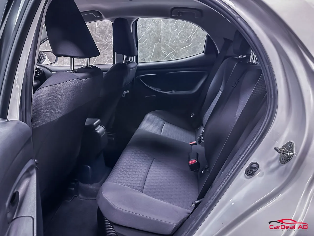 Vehicle image 18