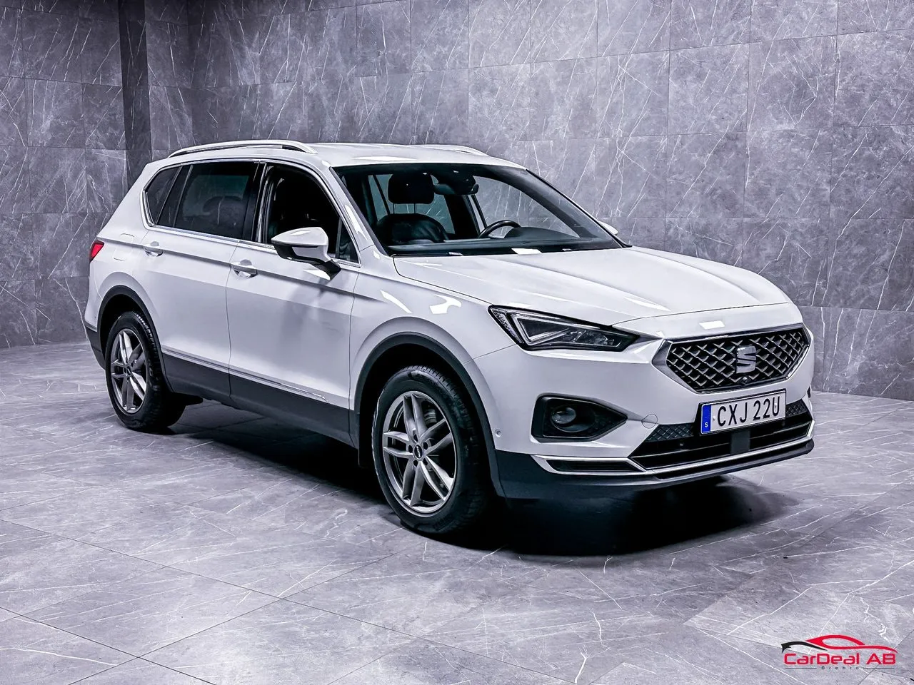 Vehicle image 7
