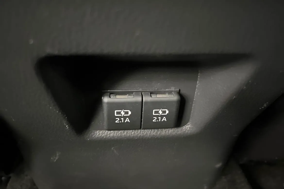 Vehicle image 22