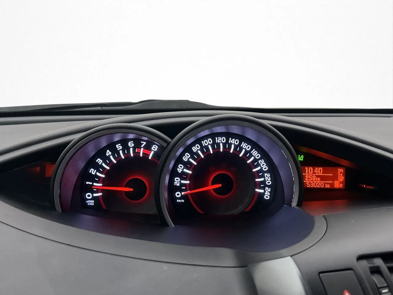 Vehicle image 14