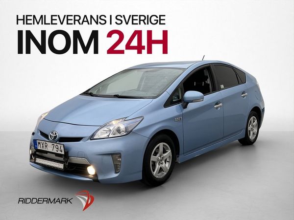 Toyota Prius Plug-in Hybrid Skinn Kamera Navi HUD M-Värmare - 2012