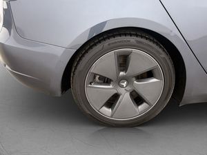 Tesla Model 3 bild 32