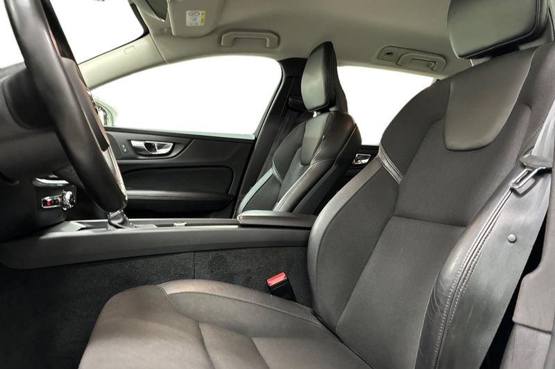 Volvo V60 bild 13