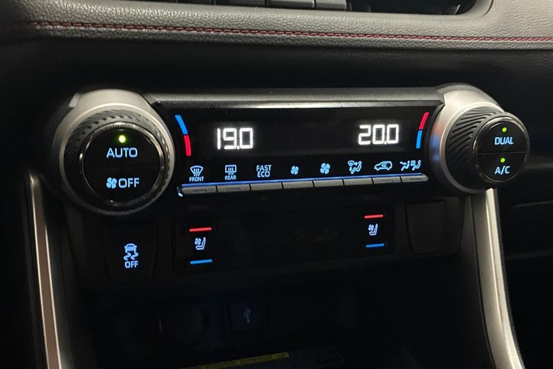 Toyota RAV4 bild 25