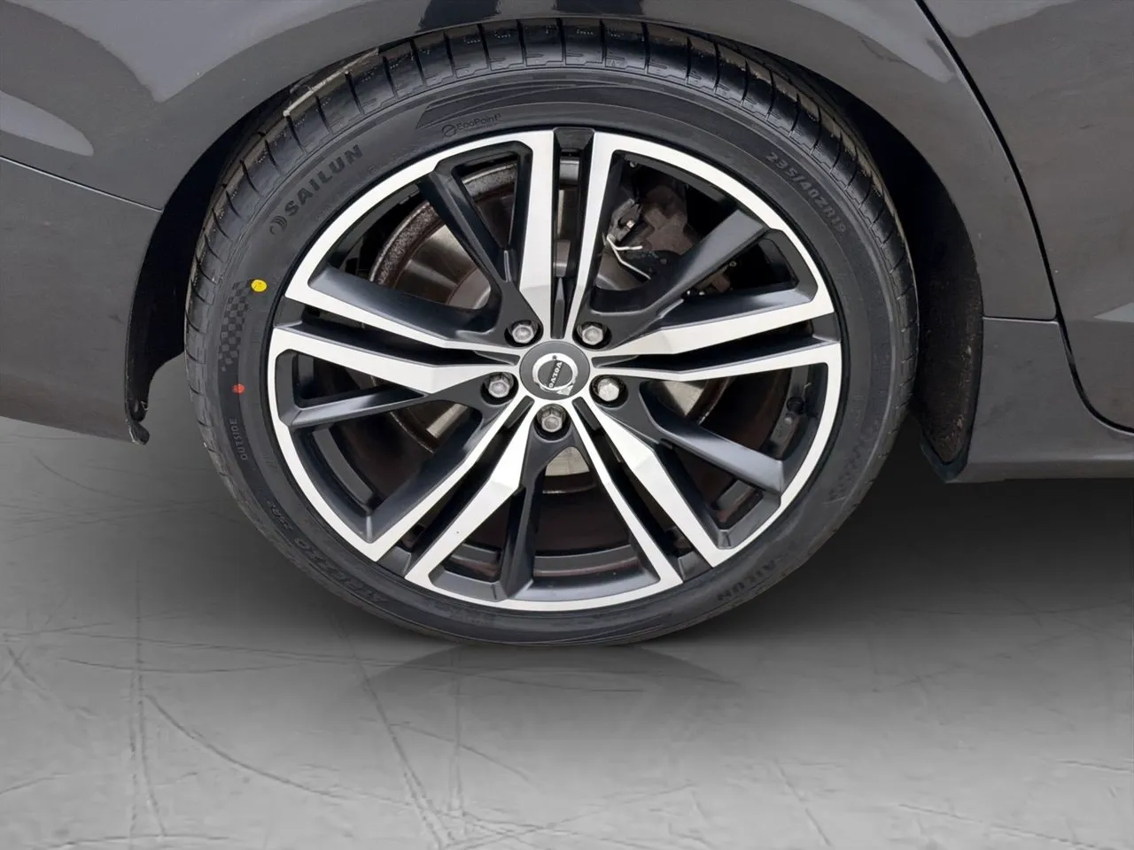 Vehicle image 36