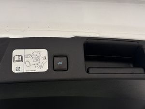 Ford Kuga bild 34