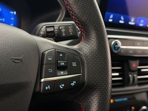 Ford Kuga bild 23