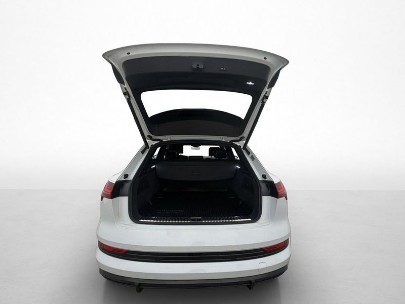Audi e-tron bild 33
