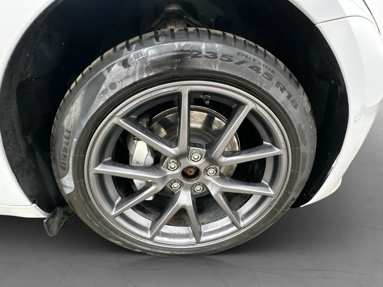 Vehicle image 30