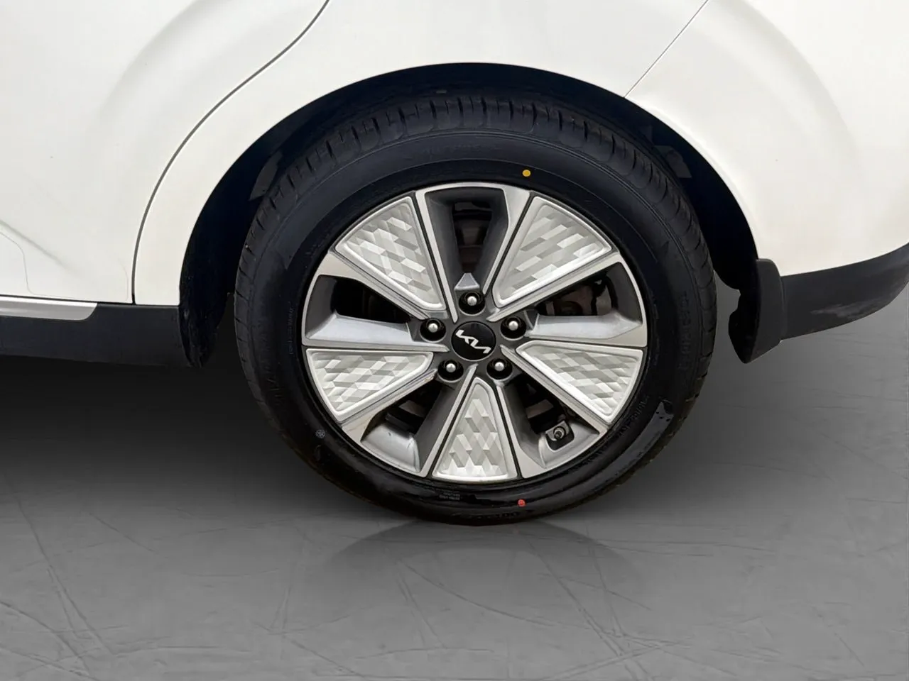 Vehicle image 31