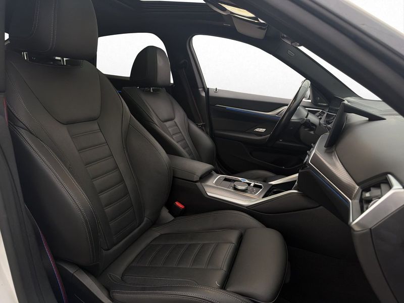 BMW i4 bild 34