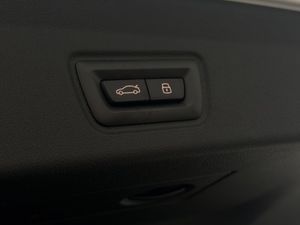 BMW i4 bild 38