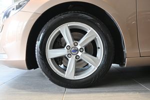 Volvo V40 bild 6