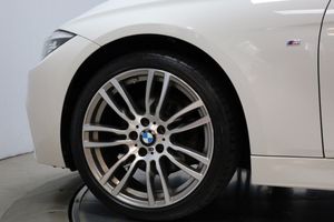 BMW 320 bild 26