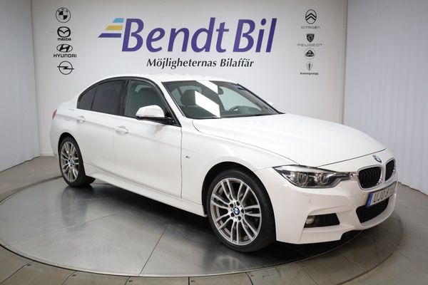 BMW 320 D xDrive Sedan M Sport / Läder / Navigation / Drag / HiFi - 2018