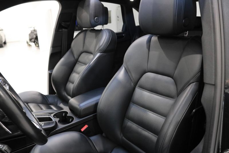 Porsche Macan bild 16