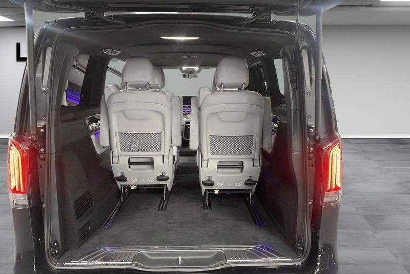 Mercedes V300 bild 14